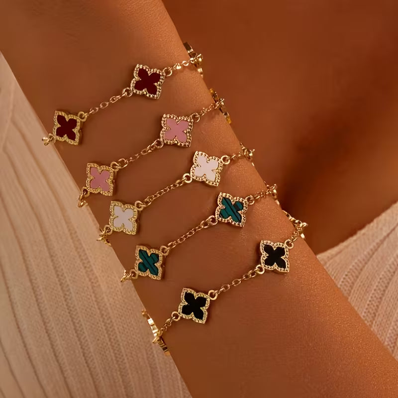 Women's Lucky Clover Pendant Golden-Tone Chain Elegant Bracelet Jewelry