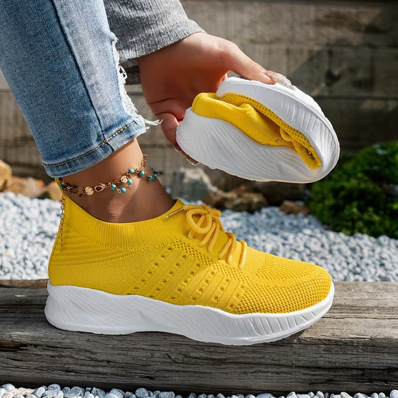 Women's Breathable Chunky Platform Sneakers Lace-Up Low-Top Casual Shoes