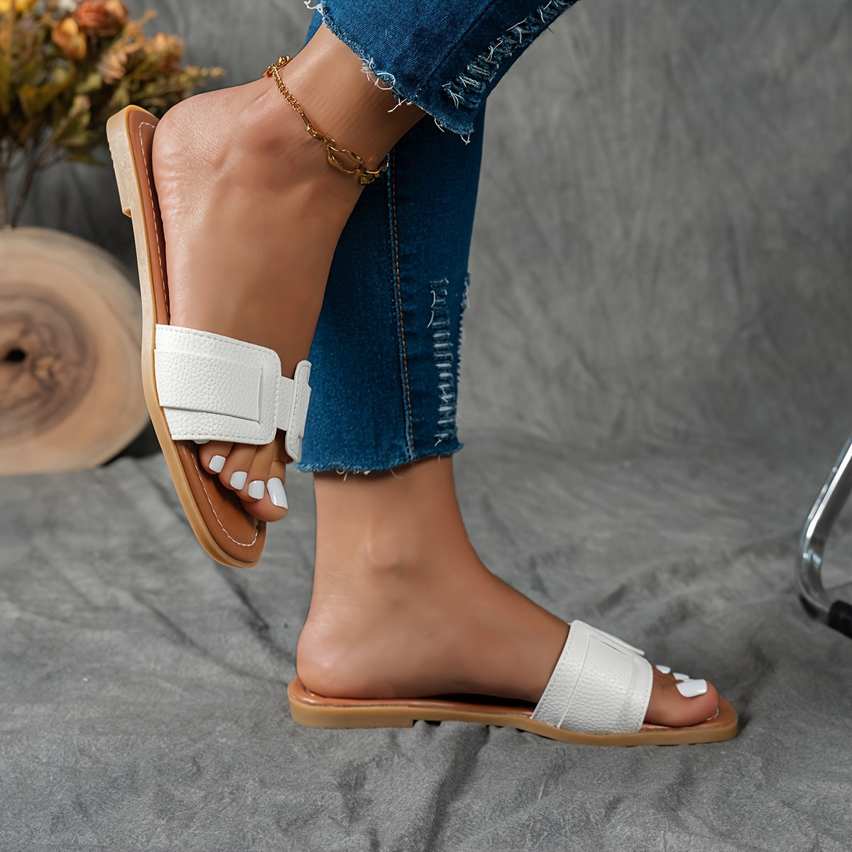 Women's Vintage Square Toe Woven Buckle Flat Sandals