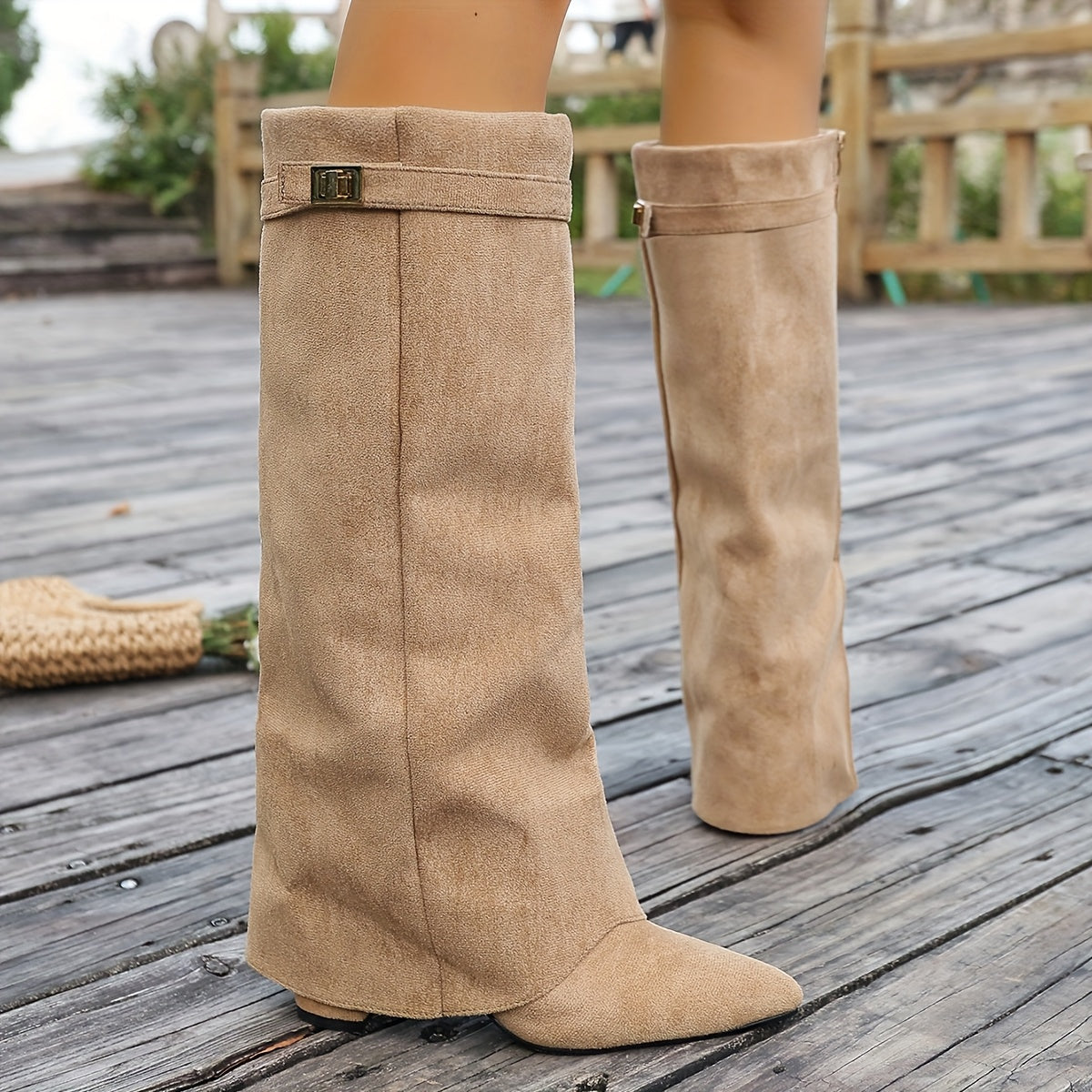 Women's Elegant Knee-High Boots Flat Heel Pointed Toe