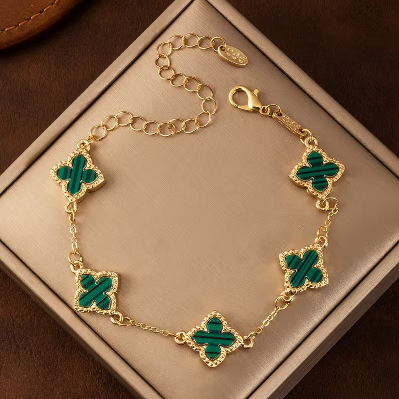 Women's Lucky Clover Pendant Golden-Tone Chain Elegant Bracelet Jewelry