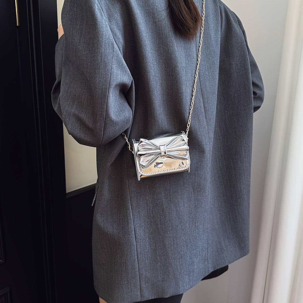Women's Mini Crossbody Bag Casual Handbag Metal Chain Strap