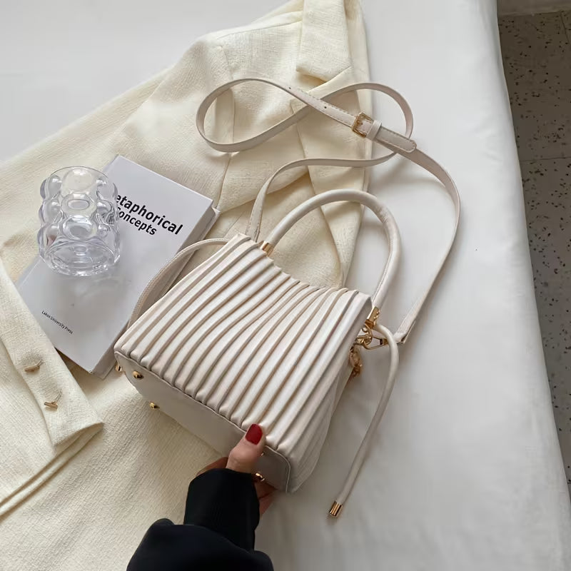 Women's Mini Bucket Bag With Chain Pendant Crossbody Strap