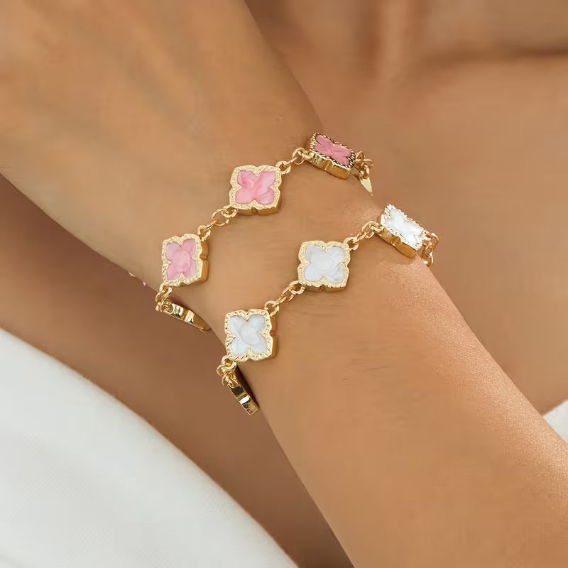 Women's Clover Oil Drop Geometric Titanium Alloy 2-Piece Bracelet Set Jewelry
