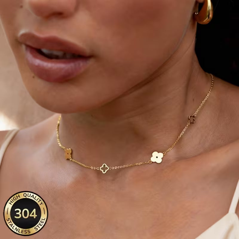 Women's Minimalist Floral Collarbone Chain Elegant Golden 606162573456529