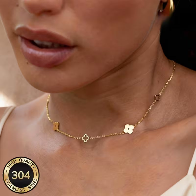 Women's Minimalist Floral Collarbone Chain Elegant Golden 606162573456529