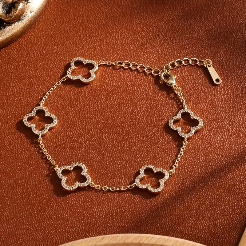 Women's Elegant Hollow Four-Leaf Flower Adjustable Bracelet